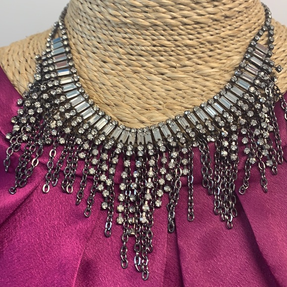 Jewelry - Glam bling necklace